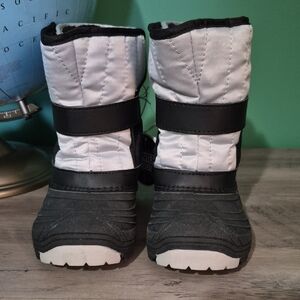 Kids Winter Boots - Black and White